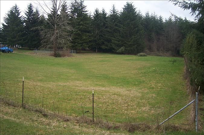 1st image of 18717 NE 221st Ave