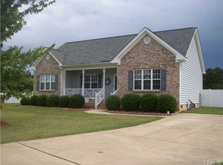 55 Old English Ct, Smithfield, NC 27577