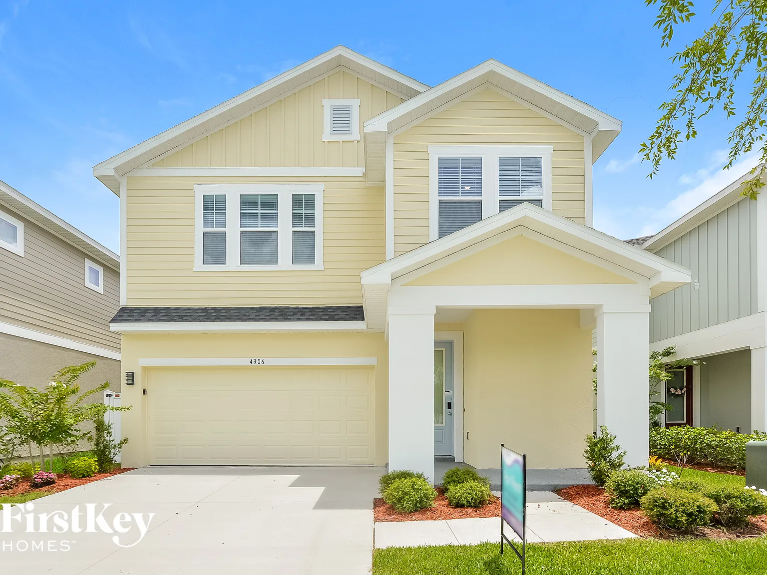 3 bed, 2.5 bath, 2240 sqft, $3,550 — Photo 1