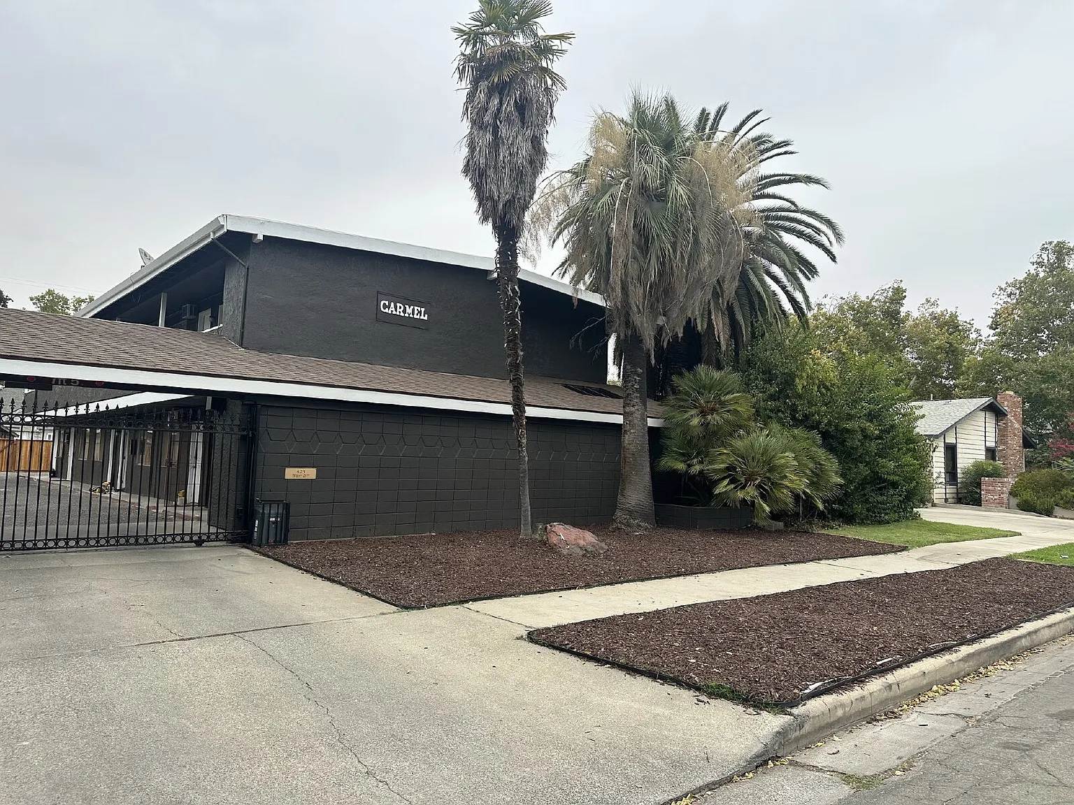 1 bed, 1.0 bath, 600 sqft, $1,050 — Photo 3