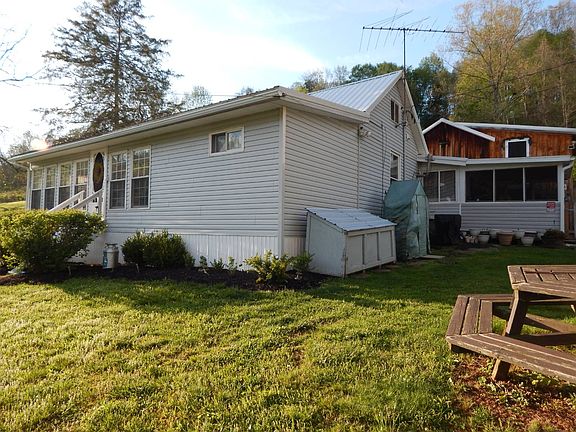 2nd image of 725 Hardbarger Run Rd