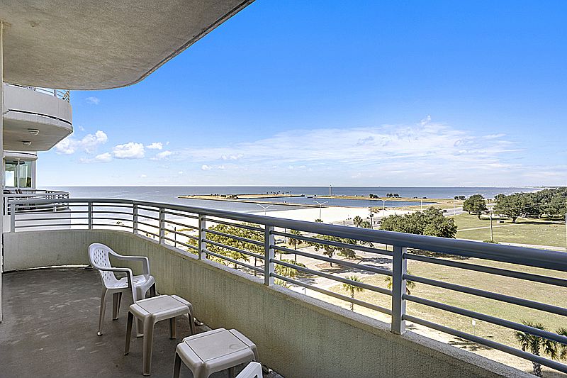 1st image of 2060 Beach Blvd