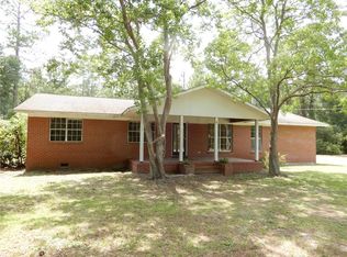 8221 Riverside Rd, Nahunta, GA 31553