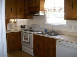 2216 Greenwood Dr, Portsmouth, VA 23702