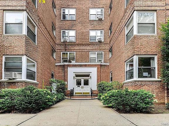 2nd image of 71-36 110th St #6H