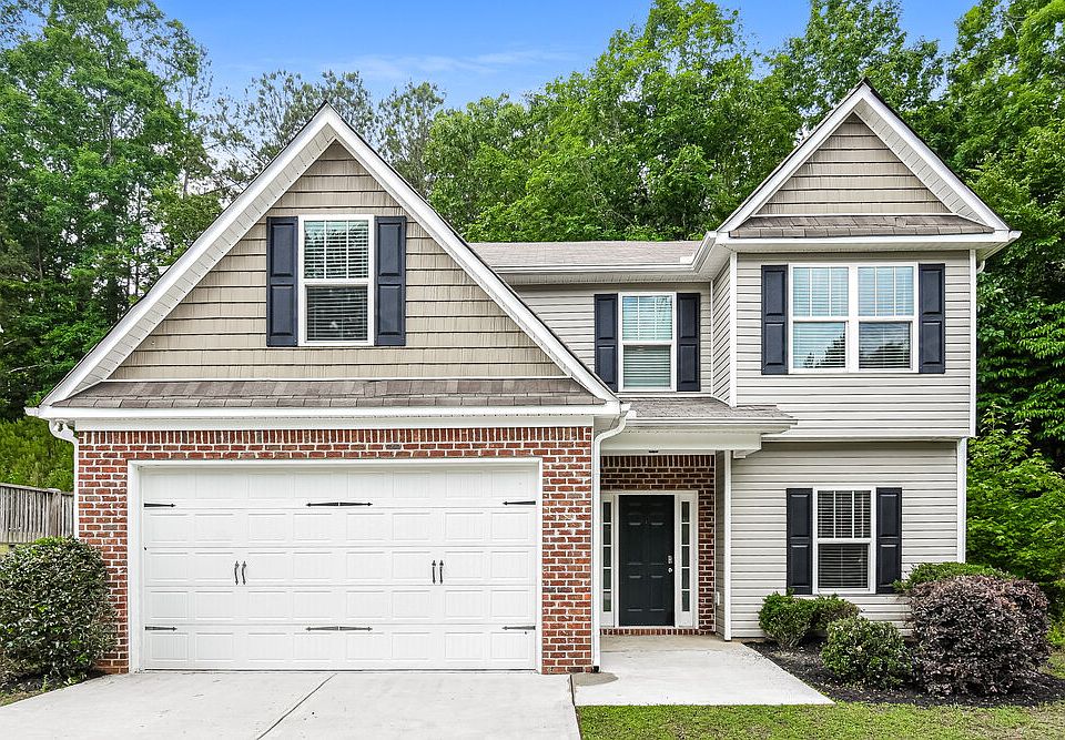 1st image of 466 Fieldcrest Dr