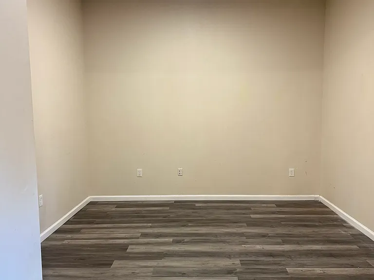 119 S Aubrey St #101 — Photo 6