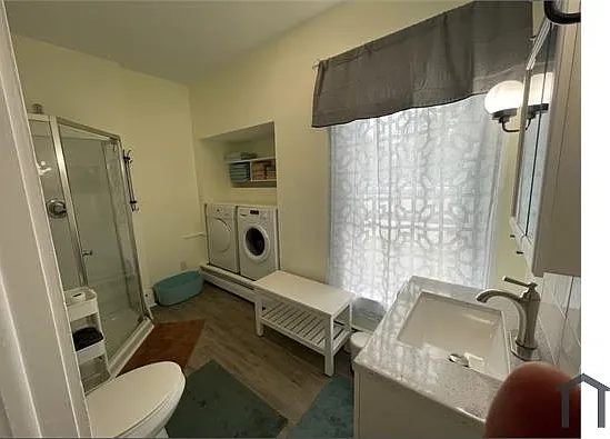 140 N Main St #4 — Photo 2