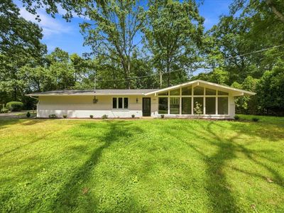 444 Leawood Dr, New Castle, PA, 16105