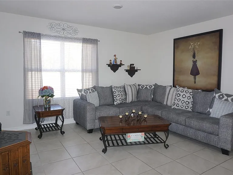 376 Tanglewood Dr — Photo 18