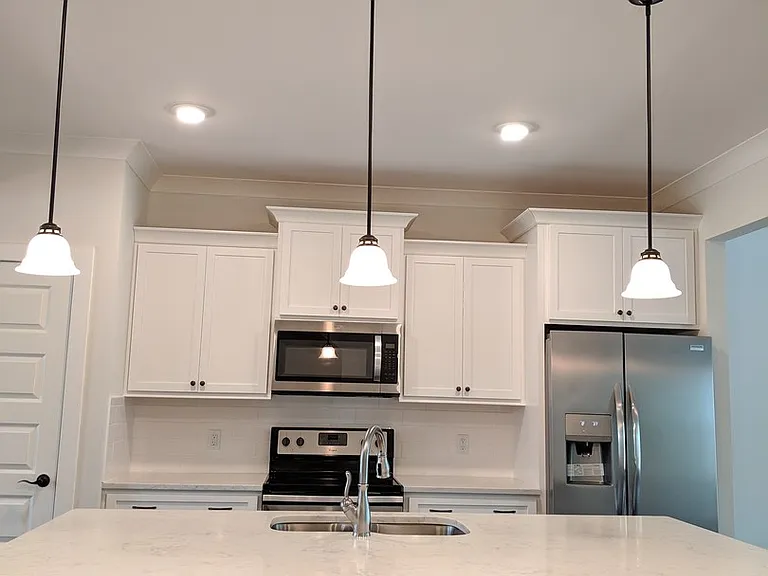 8100 Lenox Creekside Dr #5 — Photo 7