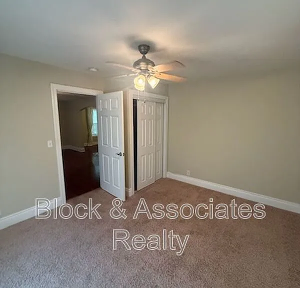 1214 S Main St — Photo 7