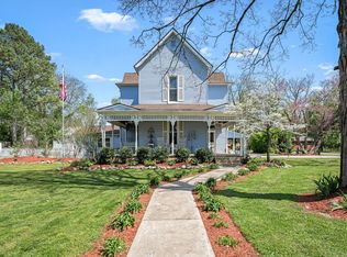 202 High St, Bell Buckle, TN 37020