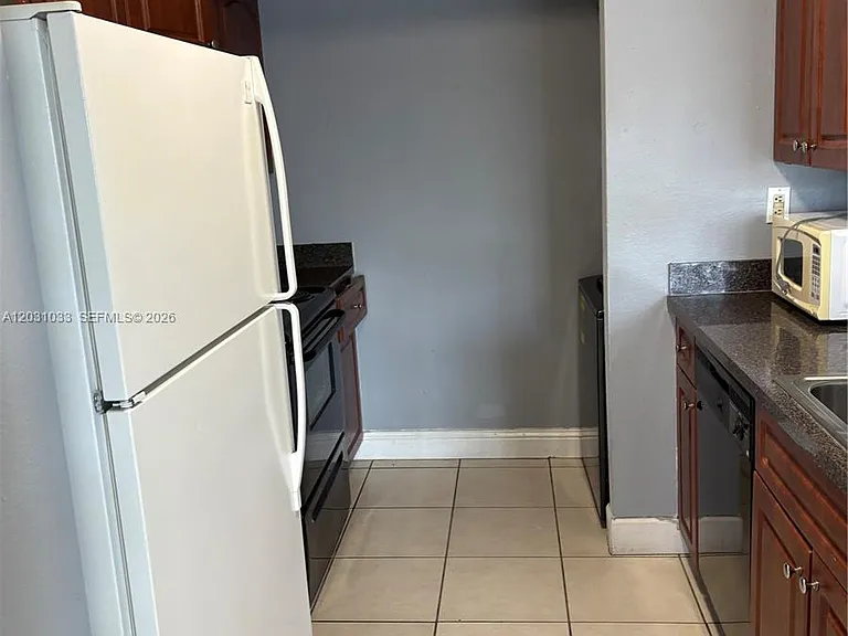 15231 SW 80th St #602 — Photo 1