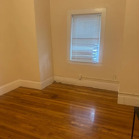 18 Fairview Ave #1 — Photo 9