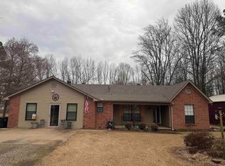 51 Center St, Ward, AR 72176