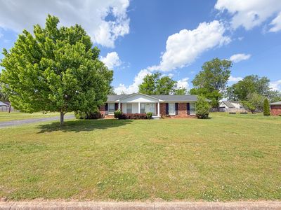 704 1st St, Lawrenceburg, TN, 38464