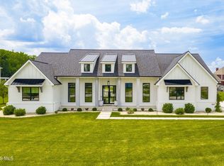 5822 Watermill Ct, Monclova, OH