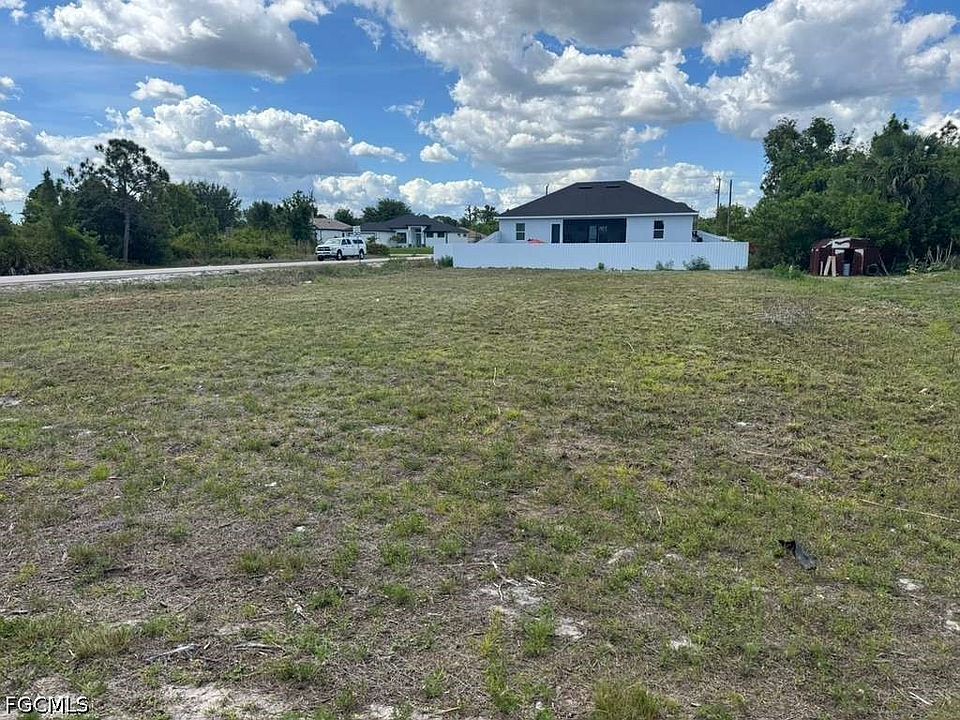1st image of 2918 10th St W