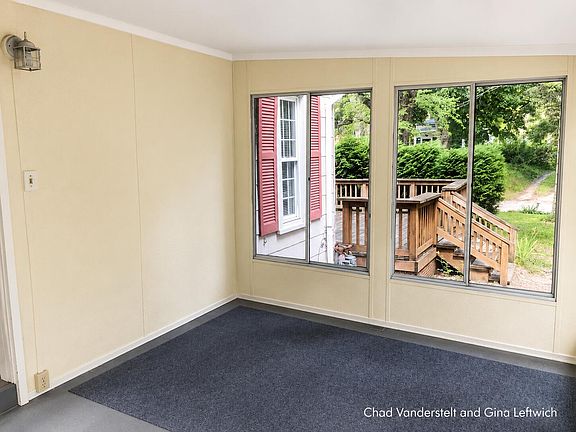2nd image of 137 Park Ave