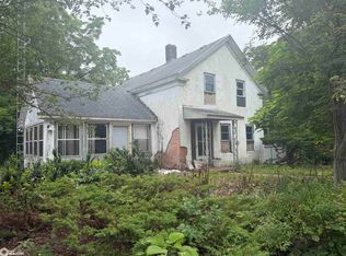 402 W Main St, Steamboat Rock, IA 50672