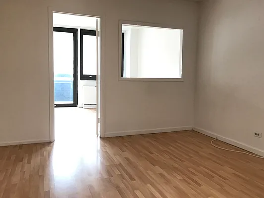 Rented by Brown Harris Stevens | media 10