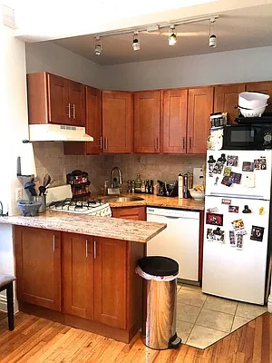 Rented by Chartwell Manhattan Realty | media 9
