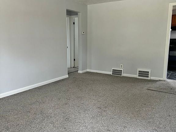 2nd image of 18313 Waterbury Ave