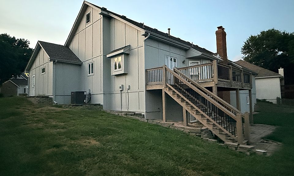2nd image of 16611 E Debra St