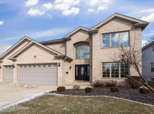 976 Hollywood Ave, Des Plaines, IL