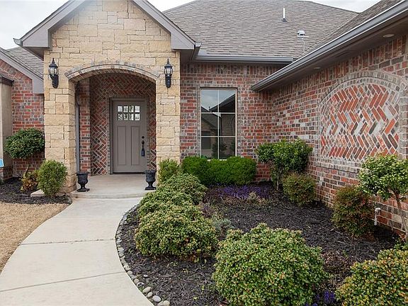 3rd image of 2129 Redbud Creek Ave