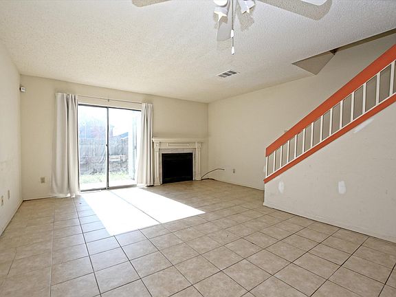 4th image of 2018 W Rundberg Ln APT 18C