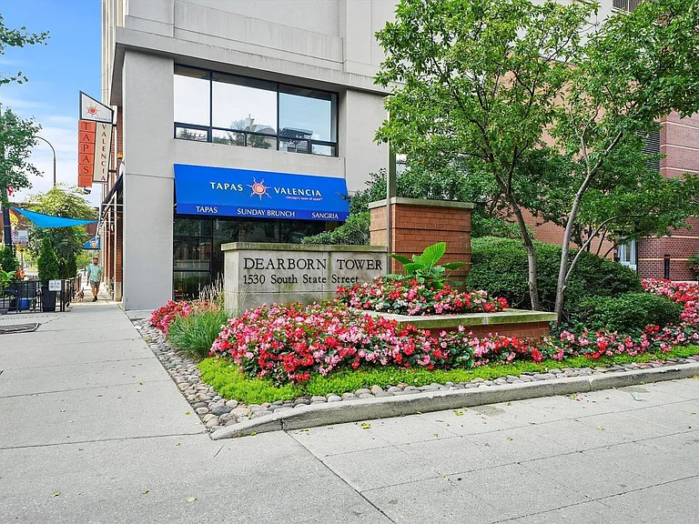 1530 S State St #1009 — Photo 32