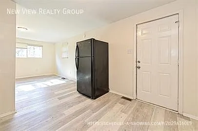 3426 Bonaire Dr #2 — Photo 6