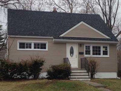 85 Schuyler Dr, Edison, NJ, 08817