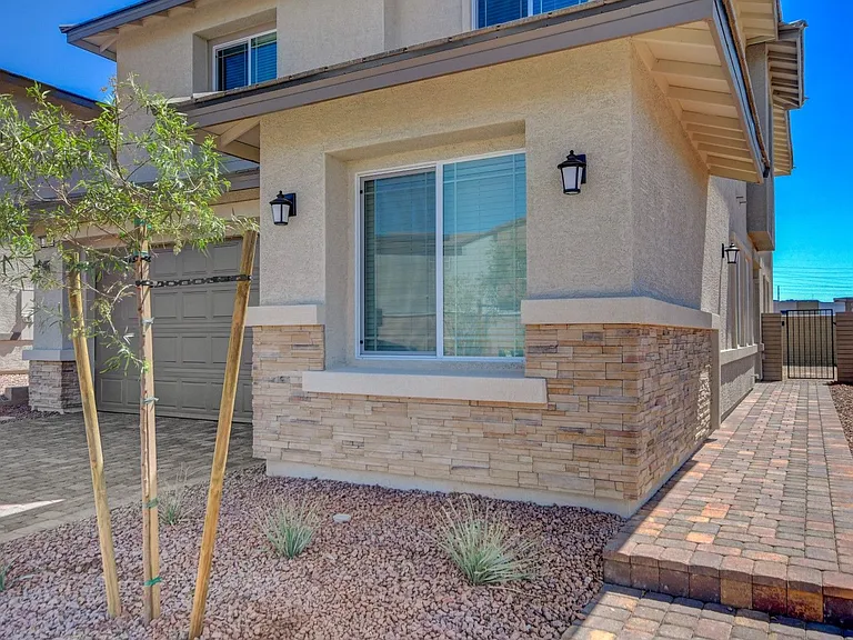 345 Isla Enclave Way — Photo 4