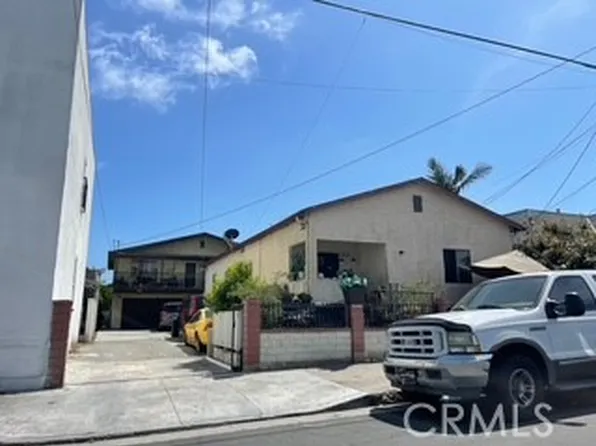 221 W 10th St, San Pedro, CA 90731