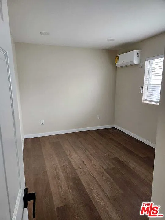 1 bed, 1.0 bath, 600 sqft, $1,950 — Photo 4