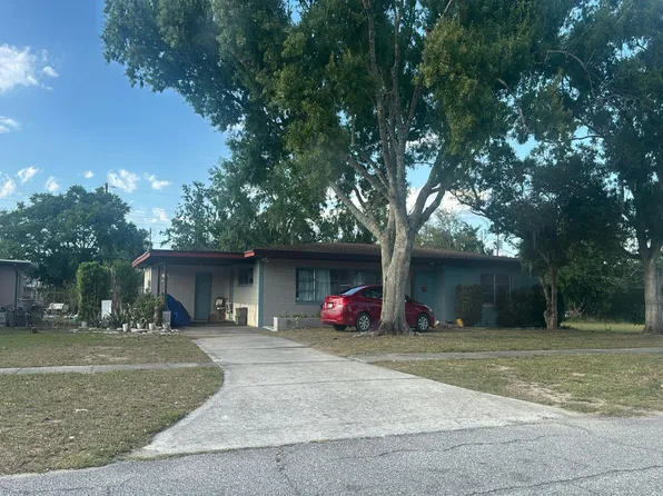 31 E Wolf St, Avon Park, FL 33825