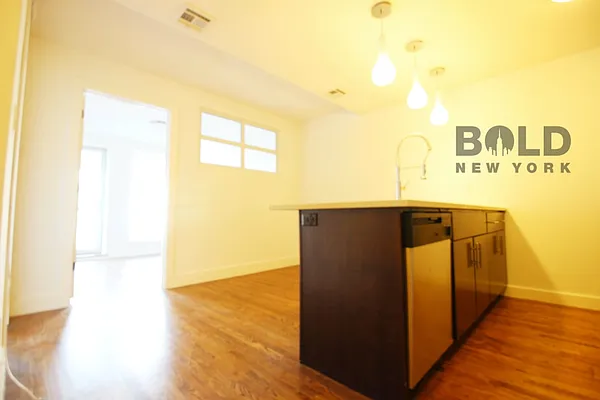 Rented by Bold Marketing | media 18