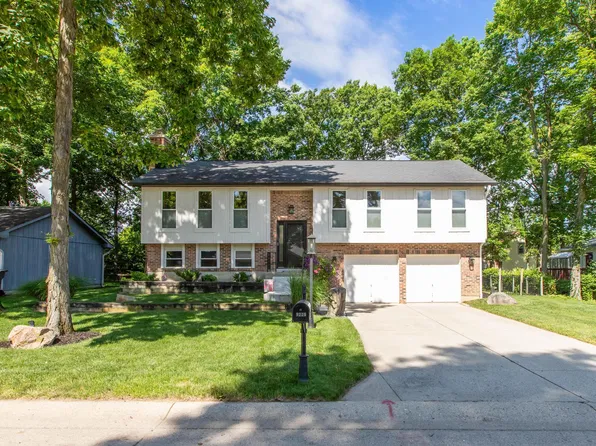 9220 Powderhorn Ln, Indianapolis, IN 46256