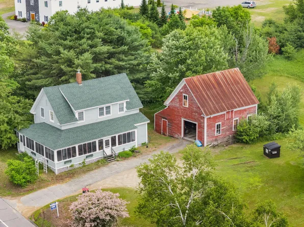 1696 Federal Road, Livermore, ME 04253