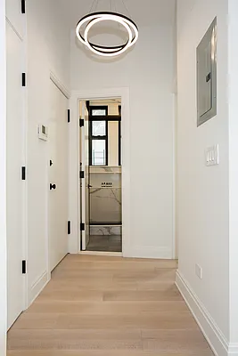 Rented by Oxford Property Group | media 6