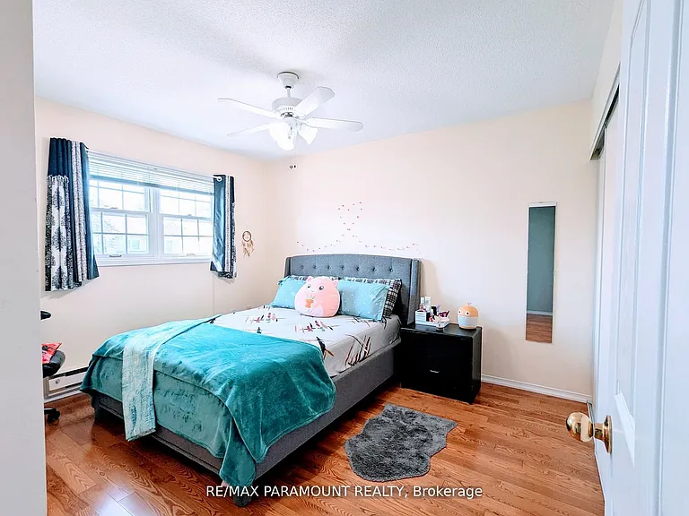 37 Wickstead Ct — Photo 12