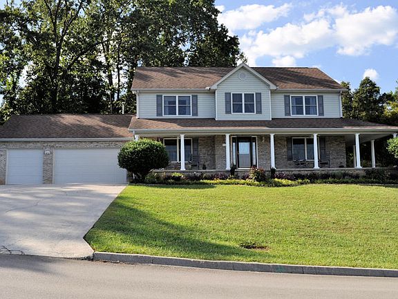 2nd image of 342 Meadowlake Cir