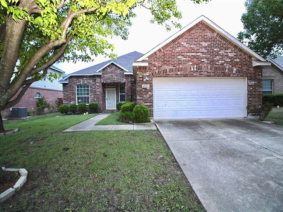 1st image of 4001 Hawkins Dr
