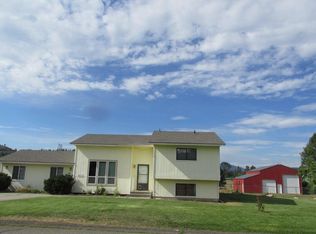 24519 E Rosewood Ave, Newman Lake, WA 99025