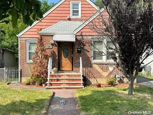 70 Norfolk Drive, Elmont, NY 11003