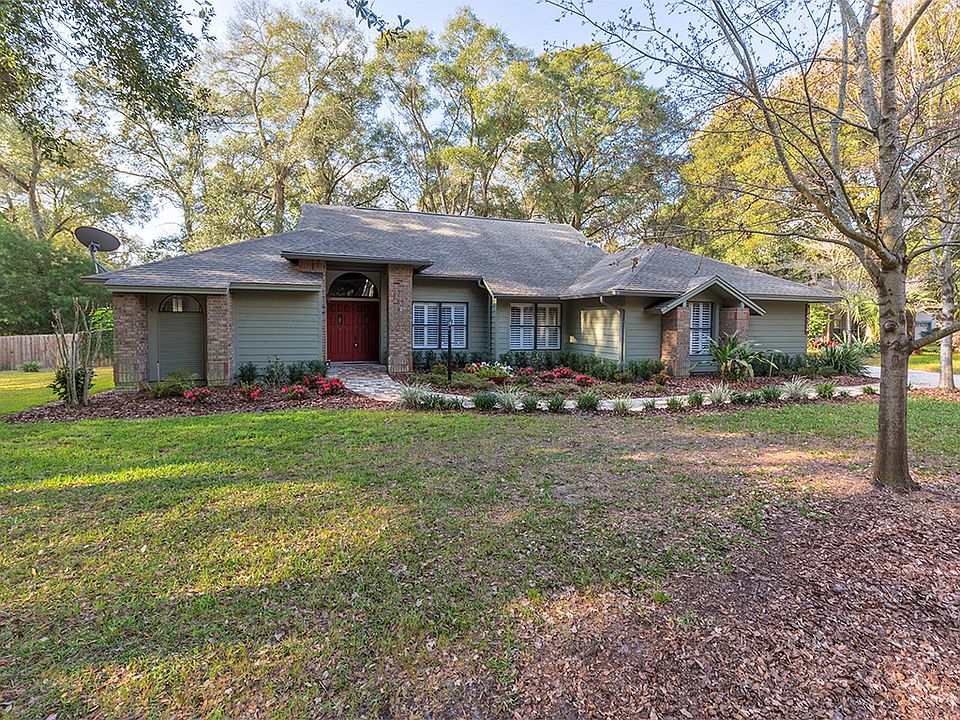1st image of 1432 Deer Lake Cir