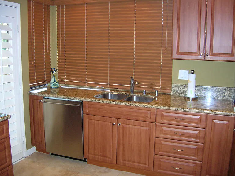 151 Avenida Las Palmas — Photo 9